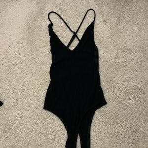 BLACK BODYSUIT